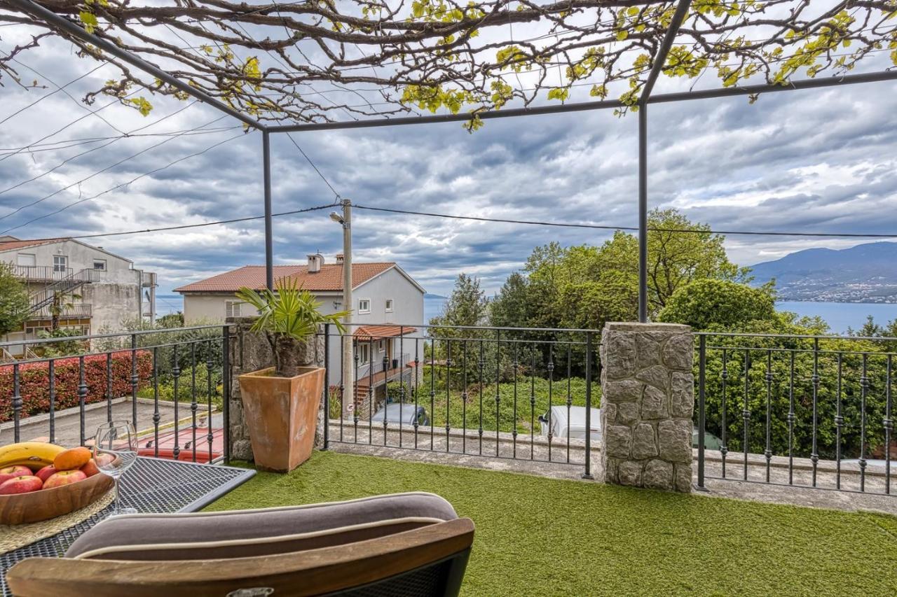 Kostabela - Sea View Apartment Rijeka Exterior photo
